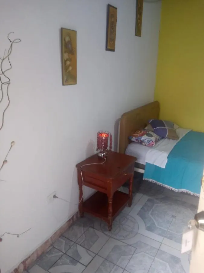 Hotel Panecillo Quito Homestay